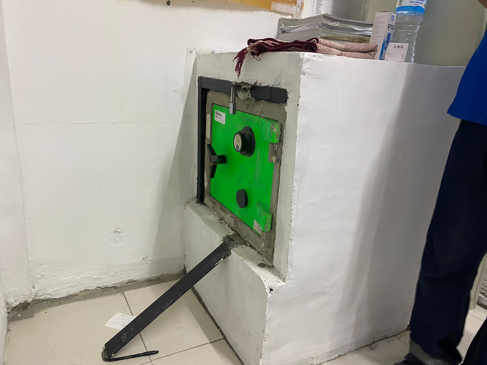 6fa6f227 386c 49cc b548 ec066d5d7a25