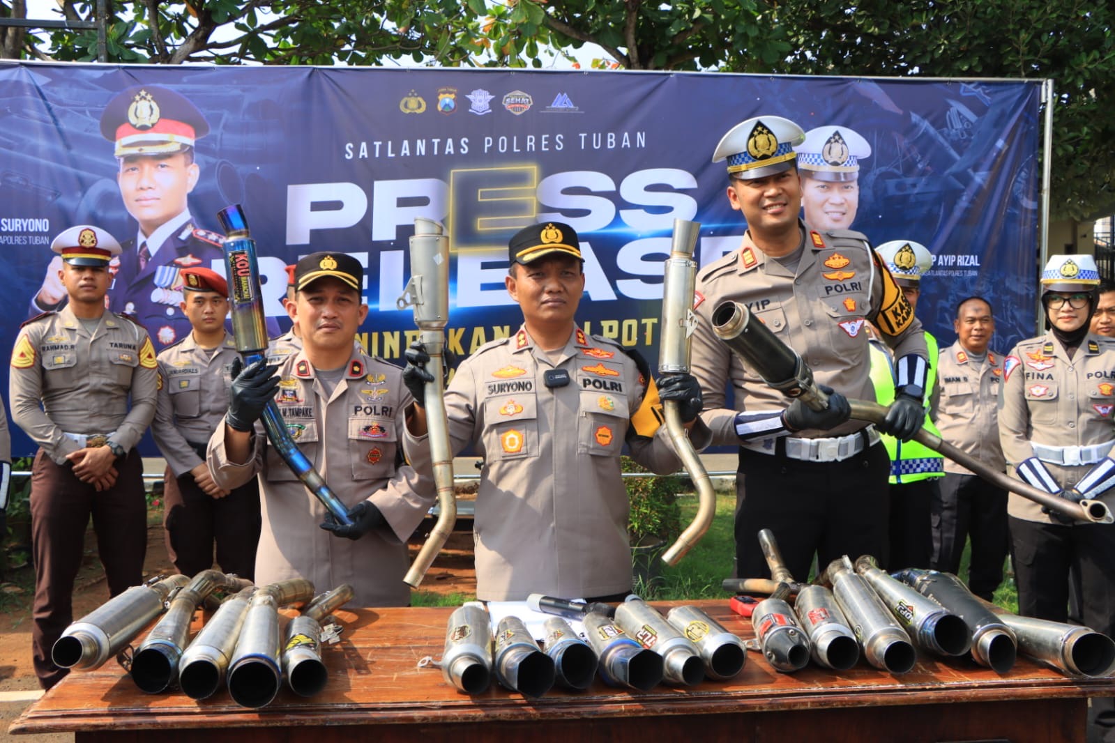 Pakai Knalpot Tidak Standar, Ratusan Kendaraan Roda Dua diamankan Satlantas Polres Tuban 2 23306fe7 cb0e 4984 a7d5 fc970c9d214d