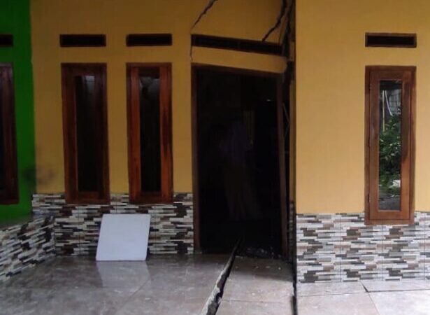 f0417dbe 4001 4d8e ab3f 965c8a0c361c 1