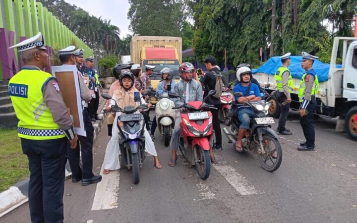 831f4e50 888f 47dc 82ae 2cc823c950f2