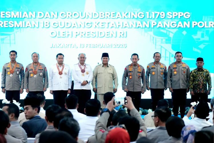 Prestasi di Sektor Pangan, Kapolresta Tangerang Terima Satyalancana Wira Karya 2 IMG 1086